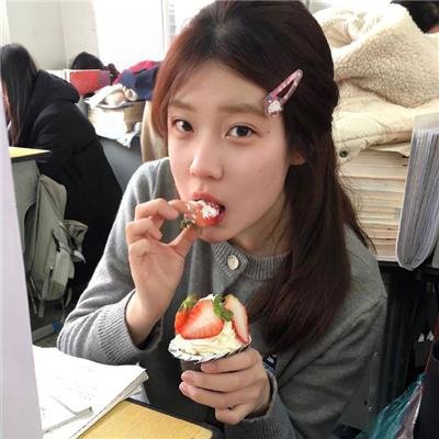 重生后我嫁给了反派当大嫂